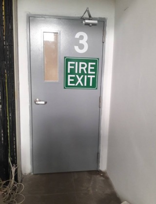 โรงงานผลิตประตูหนีไฟ - โรงงานผลิตประตูหนีไฟ